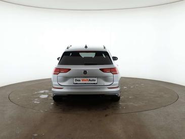 Volkswagen Golf R-Line — photo 7
