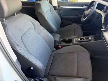 Volkswagen Golf — photo 6