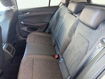 Volkswagen Golf — photo 8
