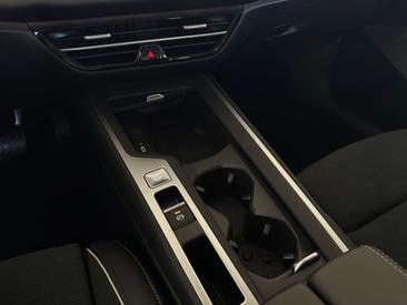 Volkswagen Passat TDI — photo 11
