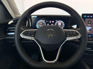 Volkswagen Passat TDI — photo 12