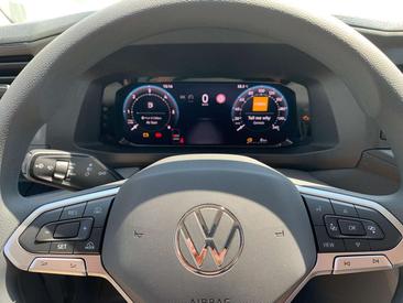 Volkswagen Crafter — photo 6