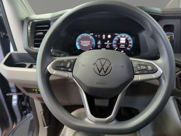 Volkswagen Crafter — photo 10