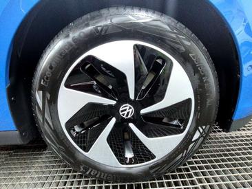 Volkswagen ID. Buzz Pro — photo 12