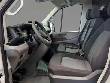 Volkswagen Crafter — photo 6
