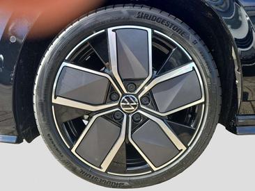 Volkswagen Golf 4Motion R-Line — photo 2
