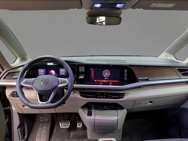 Volkswagen Multivan EHybrid 4Motion Style — photo 11