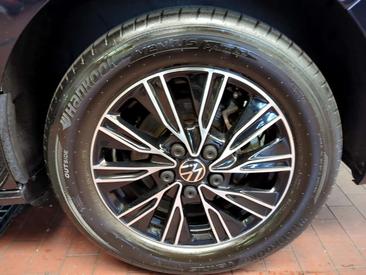 Volkswagen Multivan EHybrid 4Motion Style — photo 12