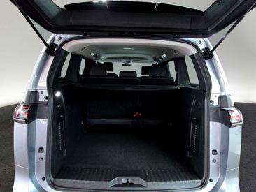Volkswagen ID. Buzz Pure — photo 5