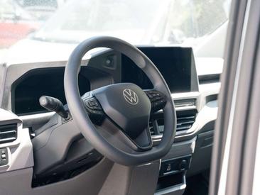 Volkswagen Transporter — photo 13