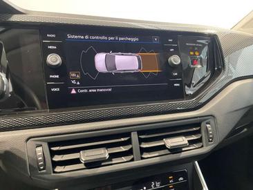 Volkswagen Polo TSI Life — photo 14