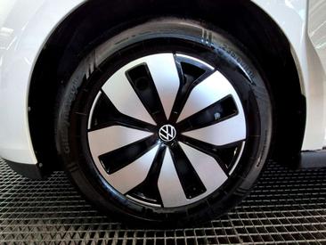 Volkswagen ID. Buzz Pro — photo 12