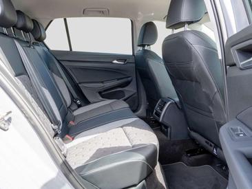 Volkswagen Golf EHybrid Goal — photo 10