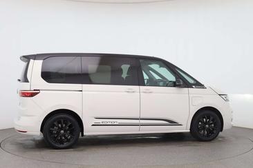 Volkswagen Multivan EHybrid 4Motion Edition — photo 6