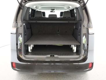 Volkswagen ID. Buzz Pro — photo 6
