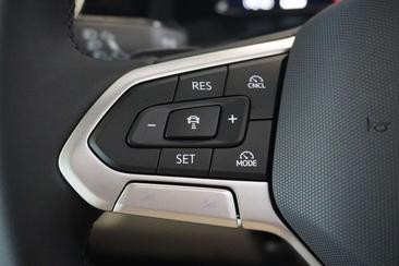 Volkswagen Multivan EHYBRID Edition — photo 10