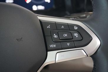 Volkswagen Multivan EHYBRID Edition — photo 11