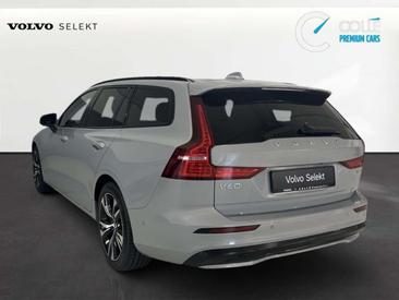 Volvo V60 Plus — photo 4