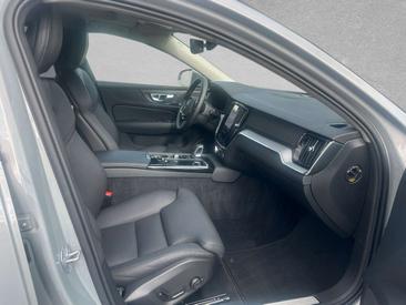 Volvo V60 T6 Plus — photo 3