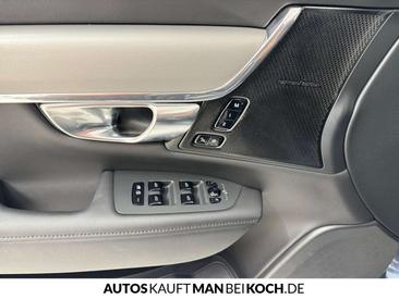 Volvo V90 T6 Recharge Plus — photo 12