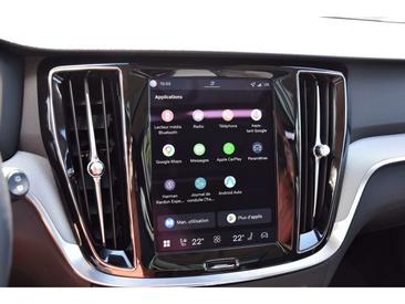 Volvo V60 B4 Plus — photo 11