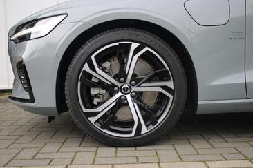 Volvo V60 T6 Recharge Plus — photo 5