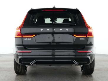 Volvo XC60 Plus — photo 3