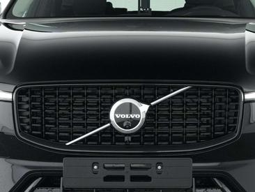 Volvo XC60 Plus — photo 4