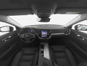 Volvo V60 B4 Plus — photo 2