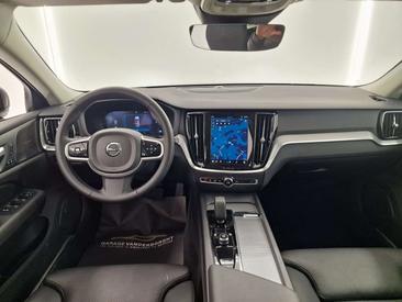 Volvo V60 B4 Plus — photo 7