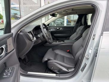 Volvo V60 T6 Recharge Plus — photo 10