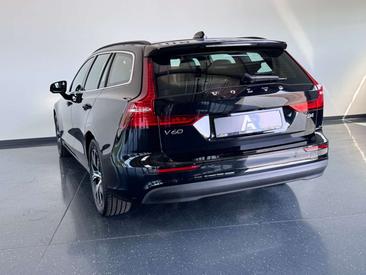 Volvo V60 B4 Core — photo 12