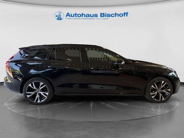 Volvo V60 B4 Black — photo 4