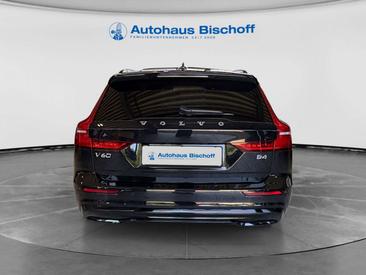 Volvo V60 B4 Black — photo 6