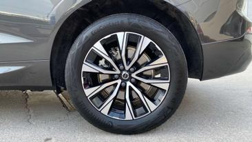 Volvo XC60 B4 Core — photo 9