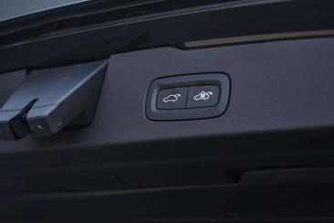 Volvo V60 T6 Recharge Core — photo 11