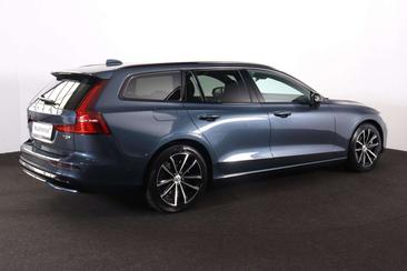 Volvo V60 T8 Recharge Plus — photo 4