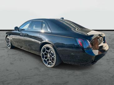 Rolls-Royce Ghost Black Badge — photo 3