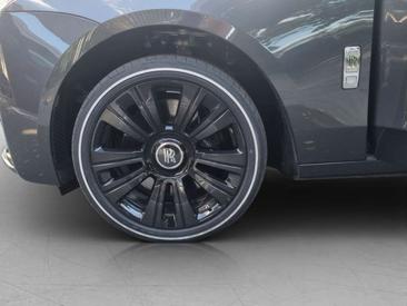 Rolls-Royce Ghost — photo 14