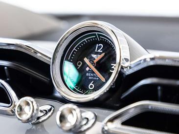 Bentley Bentayga V8 Atelier Edition — photo 15