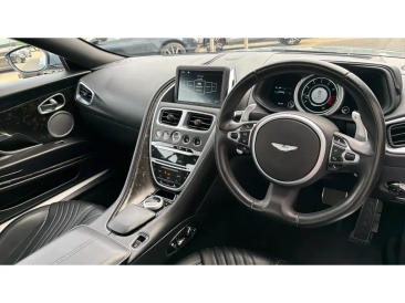 Aston Martin DB11 DB11 V8 Coupe — photo 9