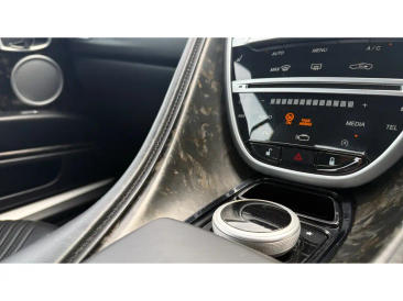 Aston Martin DB11 DB11 V8 Coupe — photo 16