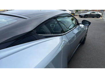 Aston Martin DB11 DB11 V8 Coupe — photo 22