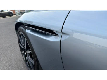Aston Martin DB11 DB11 V8 Coupe — photo 23