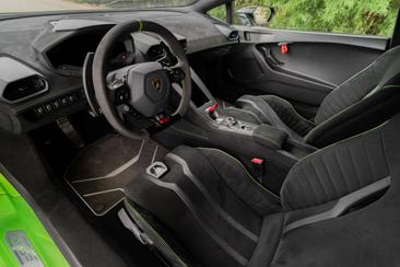 Lamborghini Huracán EVO — photo 12