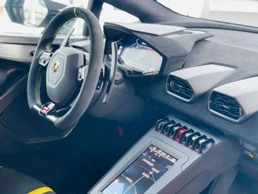 Lamborghini Huracán STO — photo 13