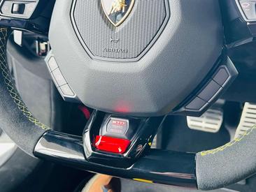 Lamborghini Huracán STO — photo 16