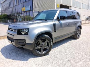 Land Rover Defender 110 SE N1 3.0D I6 200 CV AWD Auto — photo 3