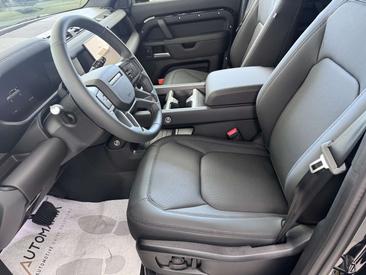 Land Rover Defender 110 D200 AWD Auto X-Dynamic SE — photo 10