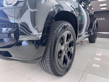 Land Rover Defender 110 D200 AWD Auto X-Dynamic SE — photo 13